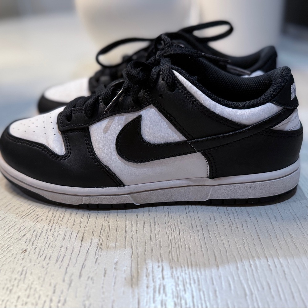 Nike Panda Dunks (PS) Size 3Y